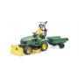 Trattore John Deere Con Rimorchio e Giardiniere